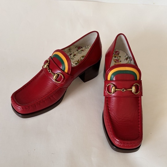 GUCCI Women's Red Leather Heeled Horsebit Loafers Size 8.5 (US) NIB 475657 - Picture 2 of 9